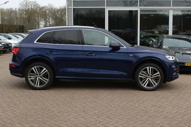 Audi Q5 (2017) thumbnail 5