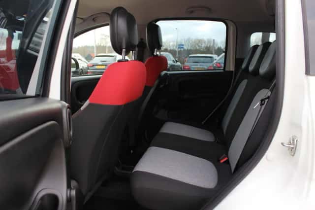 Fiat Panda (2019) thumbnail 11