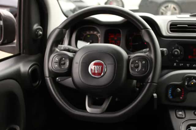 Fiat Panda (2019) thumbnail 18