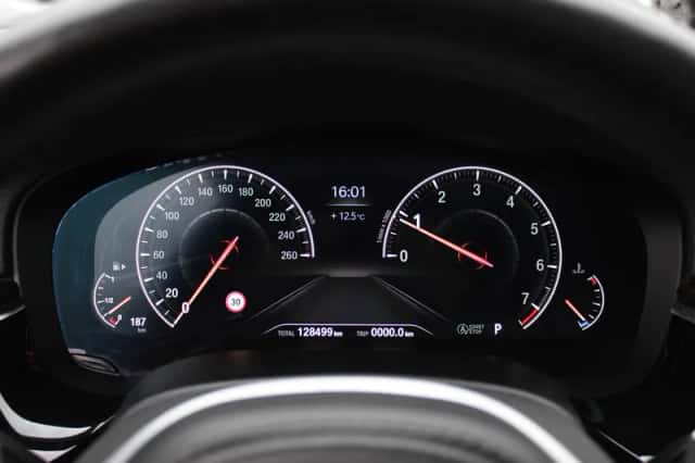 BMW 5-Serie (2018) thumbnail 19