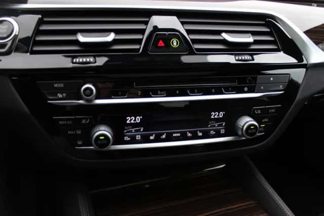 BMW 5-Serie (2018) thumbnail 29