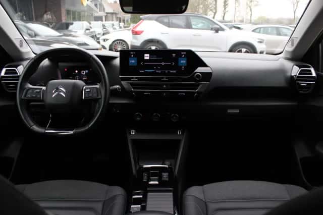 Citroën C4 (2022) thumbnail 2