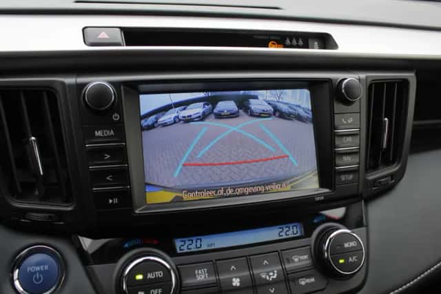 Toyota RAV4 (2018) thumbnail 21