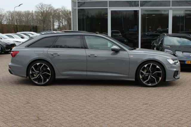 Audi A6 (2023) thumbnail 5