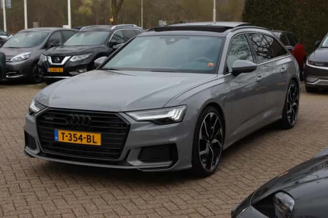 Audi A6 (2023) thumbnail 6
