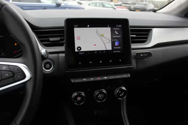 Renault Captur (2020) thumbnail 19