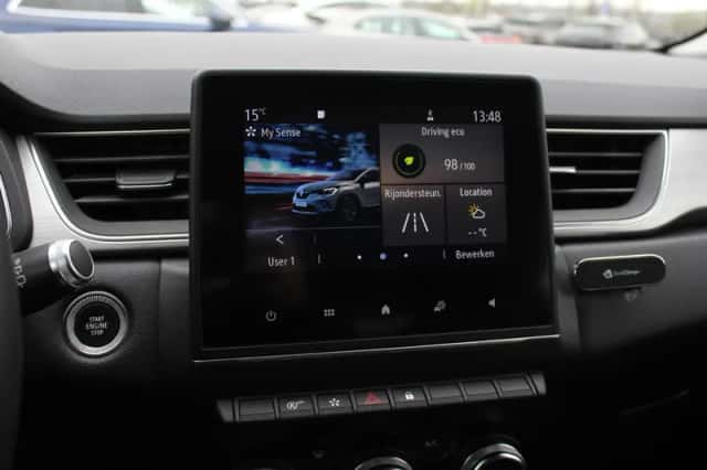 Renault Captur (2020) thumbnail 21
