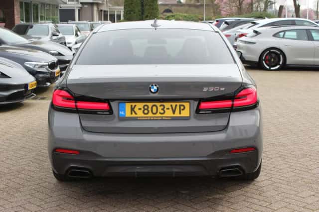 BMW 5-Serie (2021) thumbnail 16