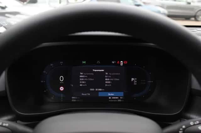 Volvo C40 (2024) thumbnail 20