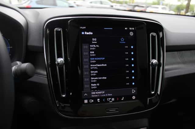 Volvo C40 (2024) thumbnail 26
