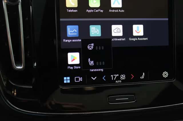 Volvo C40 (2024) thumbnail 30