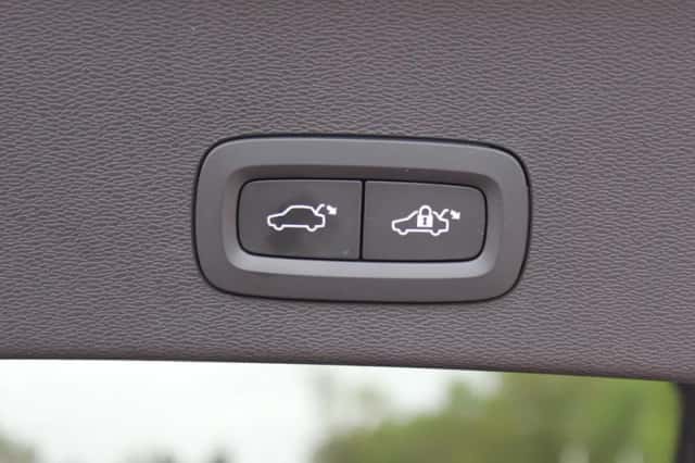 Volvo C40 (2024) thumbnail 35