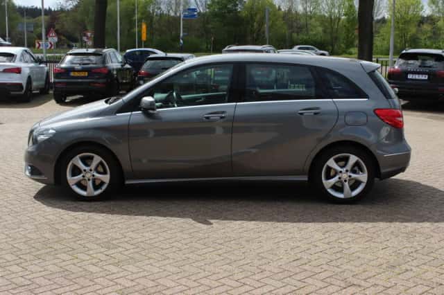 Mercedes-Benz B-Klasse (2013) thumbnail 7