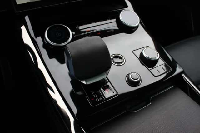 Land Rover Range Rover Sport (2023) thumbnail 29