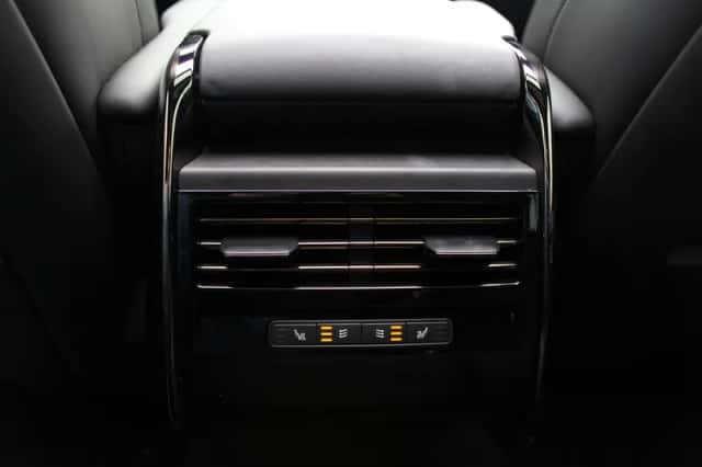 Land Rover Range Rover Sport (2023) thumbnail 32