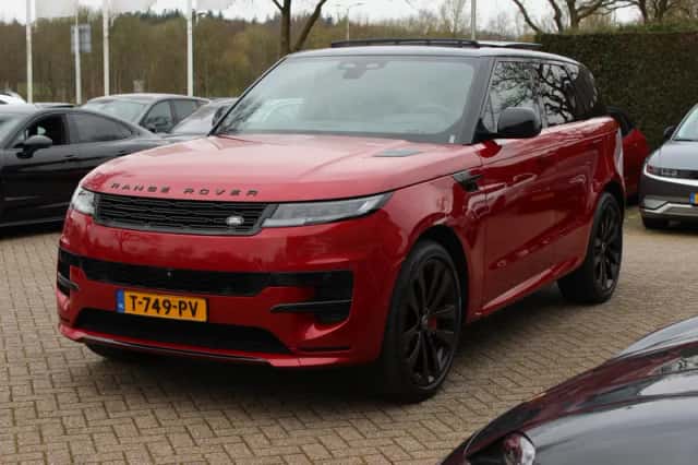 Land Rover Range Rover Sport (2023) thumbnail 6