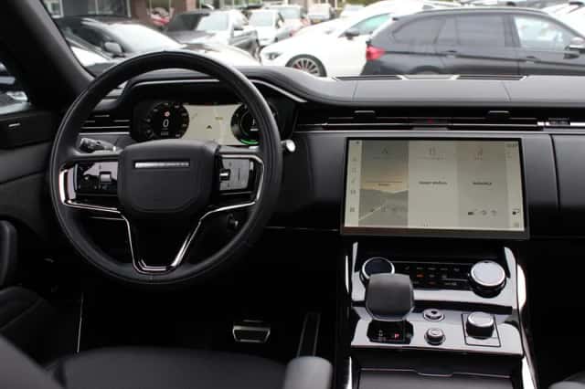Land Rover Range Rover Sport (2023) thumbnail 9