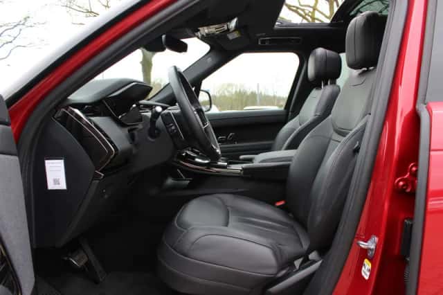 Land Rover Range Rover Sport (2023) thumbnail 10