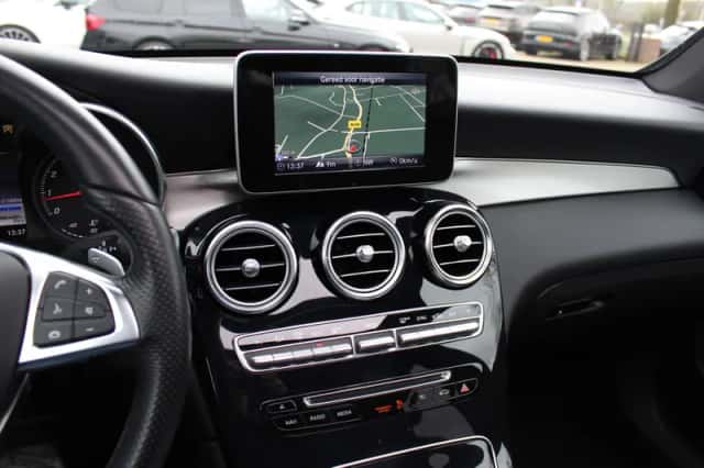 Mercedes-Benz GLC-Klasse (2017) thumbnail 19
