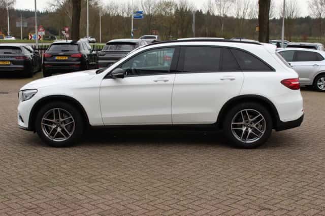 Mercedes-Benz GLC-Klasse (2017) thumbnail 7
