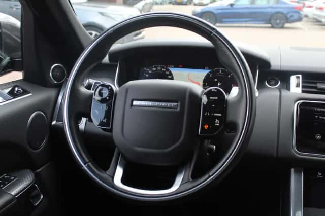 Land Rover Range Rover Sport (2022) thumbnail 17
