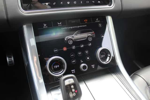 Land Rover Range Rover Sport (2022) thumbnail 26