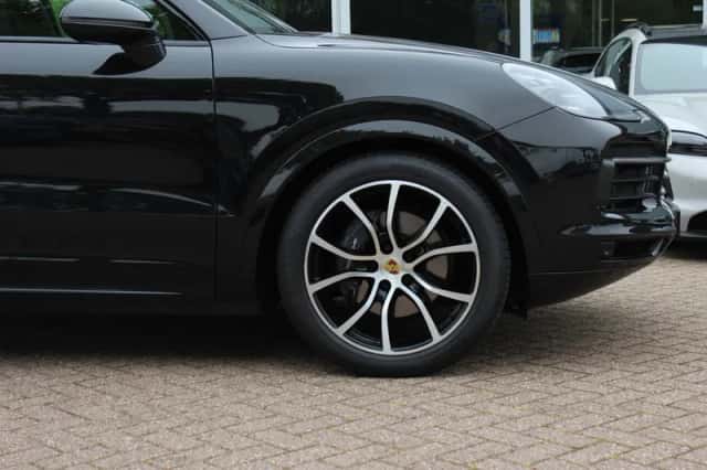 Porsche Cayenne (2018) thumbnail 14
