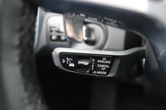 Porsche Cayenne (2018) thumbnail 35