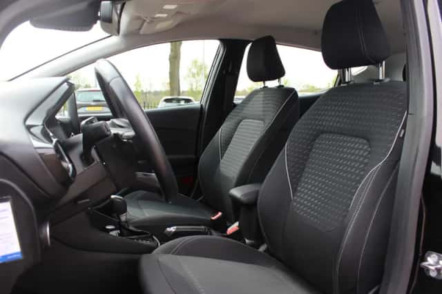 Ford Fiesta (2018) thumbnail 4