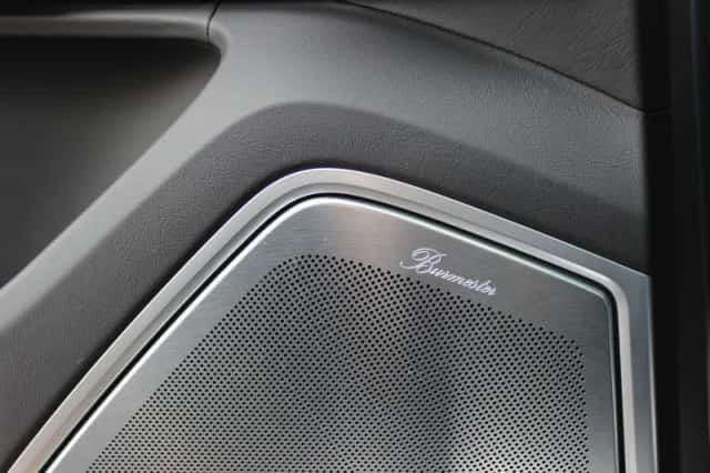 Porsche Cayenne (2019) thumbnail 32