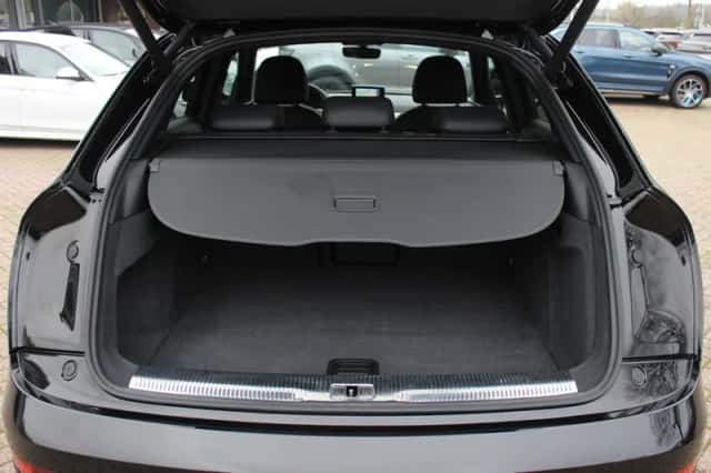 Audi Q3 (2015) thumbnail 16