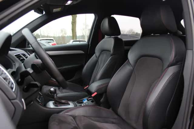 Audi Q3 (2015) thumbnail 4