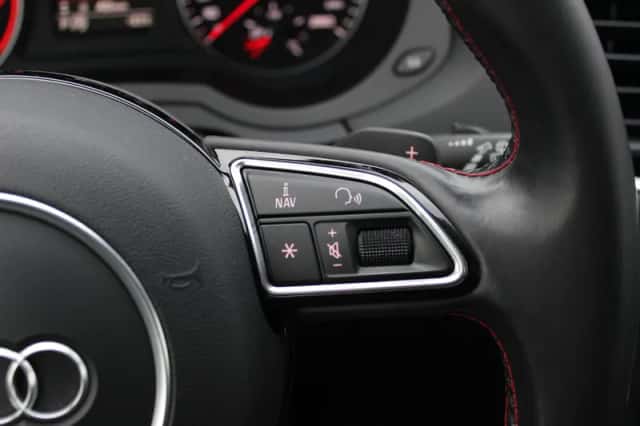 Audi Q3 (2015) thumbnail 32