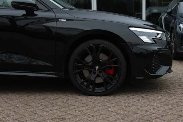 Audi A3 (2023) thumbnail 15