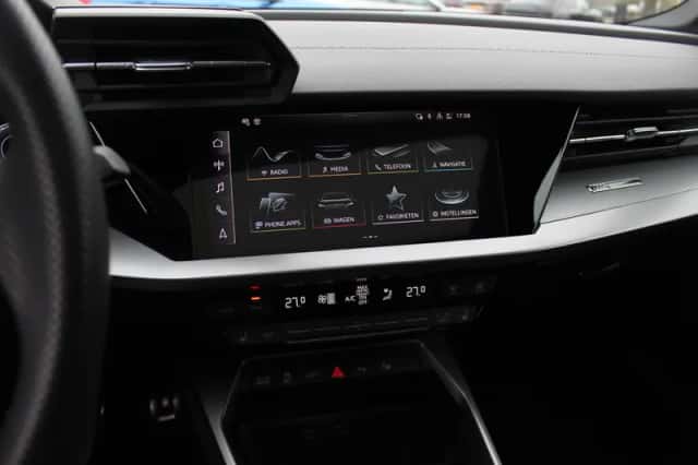 Audi A3 (2023) thumbnail 21
