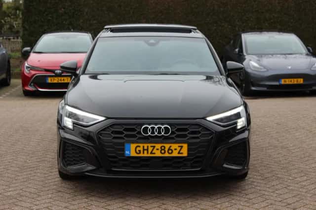 Audi A3 (2023) thumbnail 9