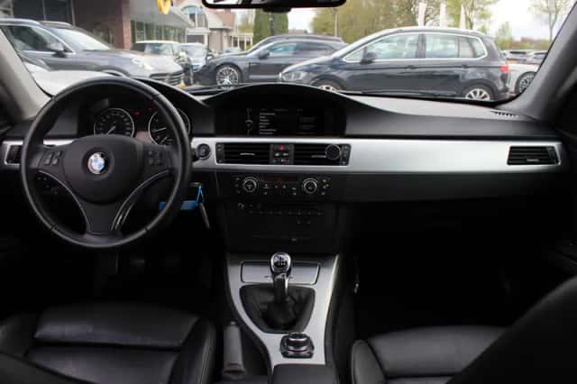 BMW 3-Serie (2013) thumbnail 2