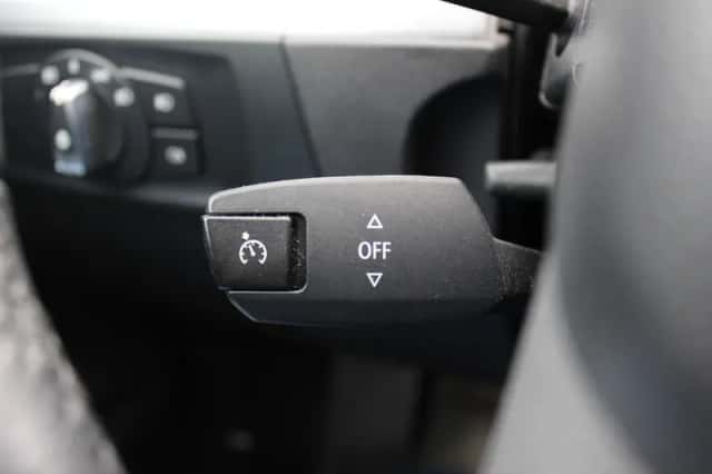 BMW 3-Serie (2013) thumbnail 32