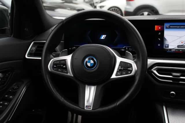 BMW 3-Serie (2023) thumbnail 17