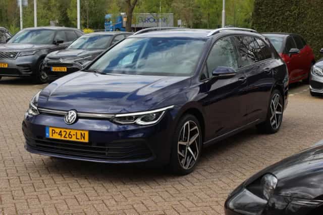 Volkswagen Golf (2021) thumbnail 6