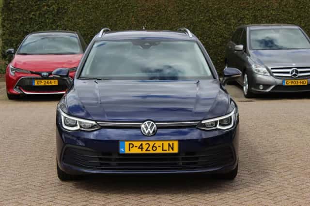 Volkswagen Golf (2021) thumbnail 8