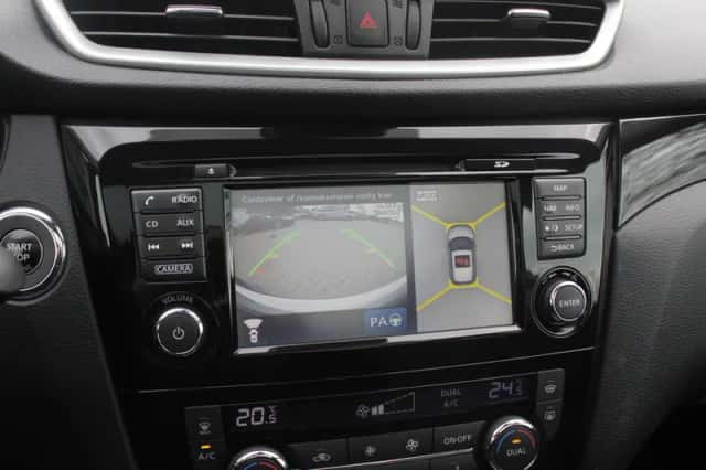 Nissan Qashqai (2016) thumbnail 18