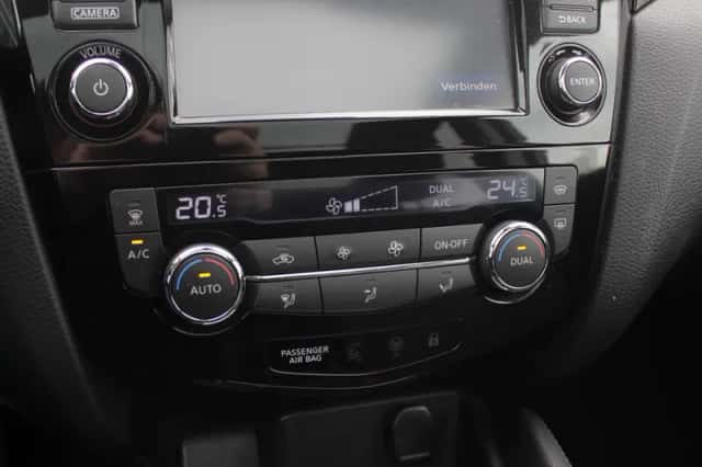 Nissan Qashqai (2016) thumbnail 21