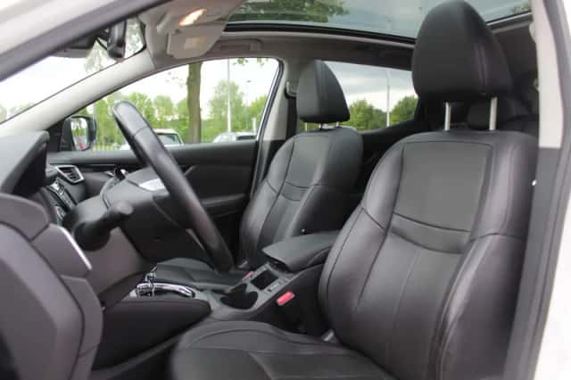 Nissan Qashqai (2016) thumbnail 4
