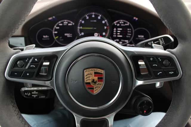 Porsche Cayenne (2022) thumbnail 33