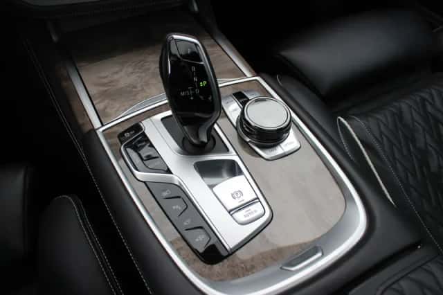BMW 7-Serie (2020) thumbnail 36