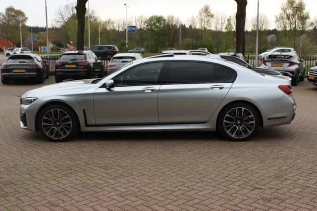 BMW 7-Serie (2020) thumbnail 8