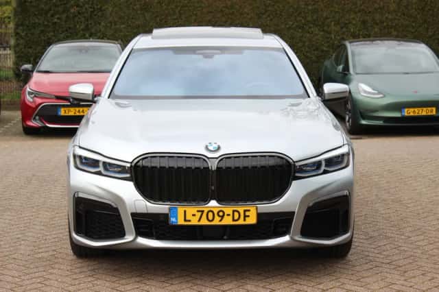BMW 7-Serie (2020) thumbnail 9