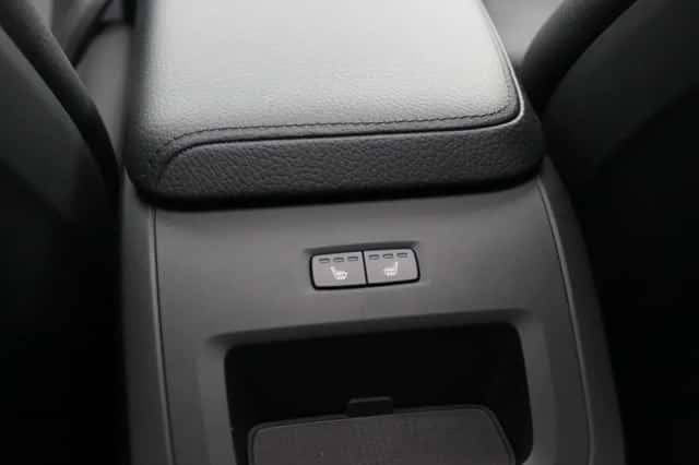 Volvo V60 (2018) thumbnail 33