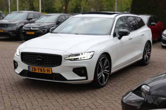 Volvo V60 (2018) thumbnail 6